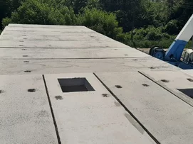 stropné panely